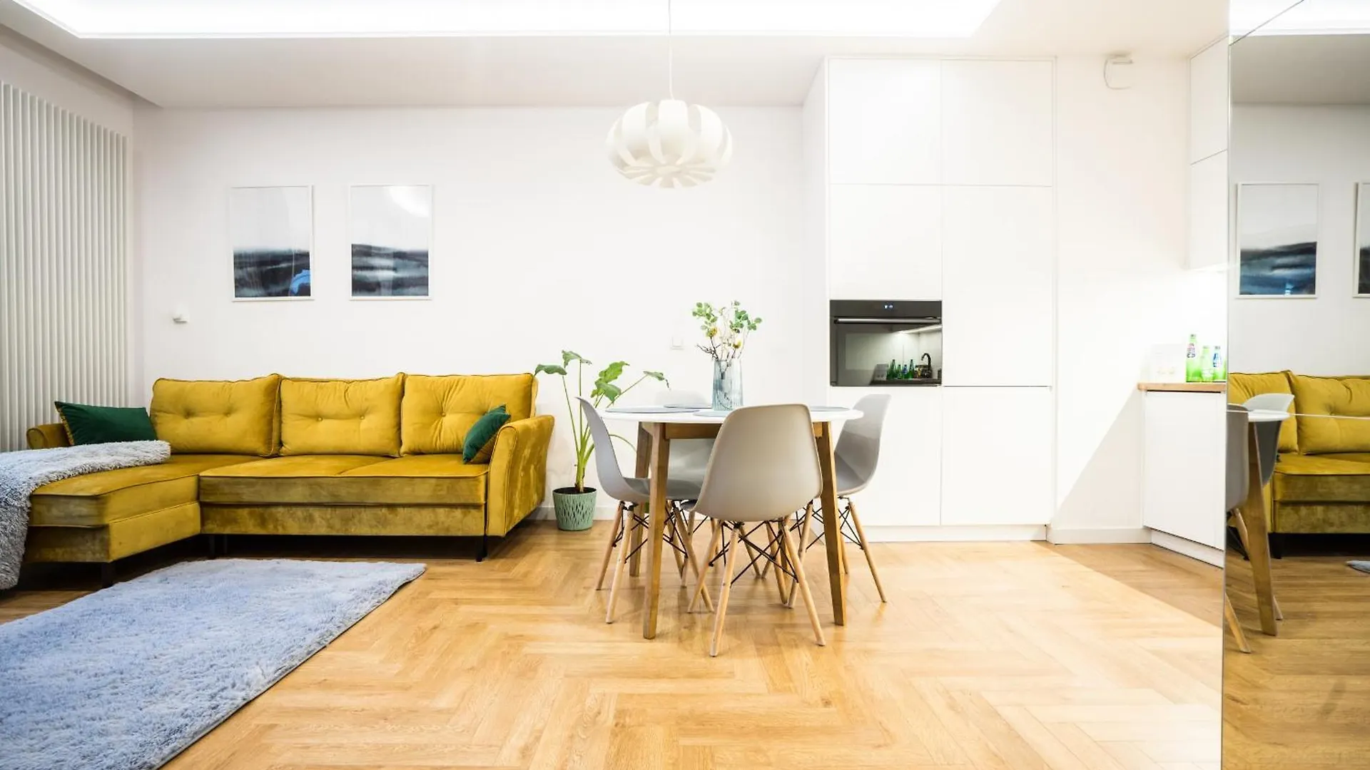 Vipwarsawapartments Amber Mennica Residence Polska