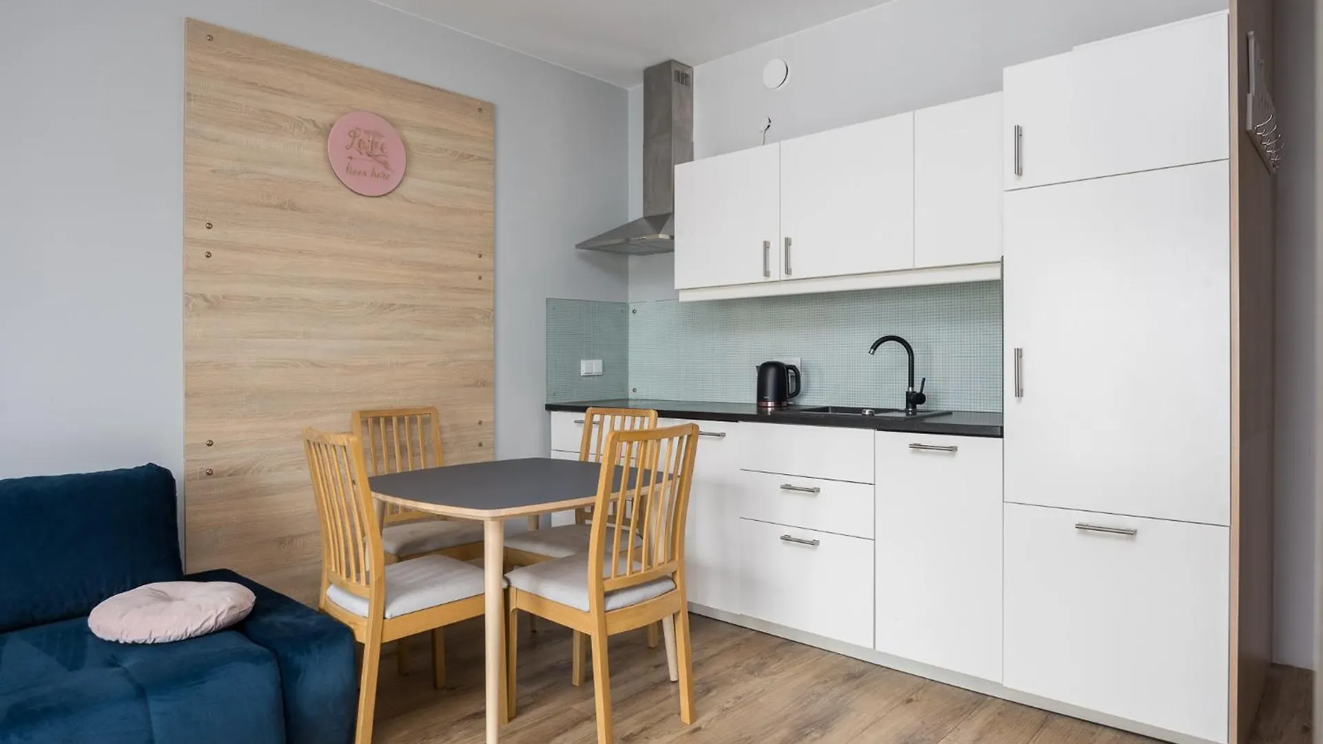 Apartament Vipwarsawapartments Amber Mennica Residence